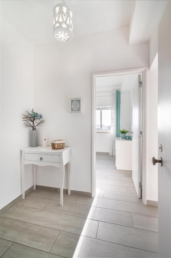 Apartamento Cor Do Mar - Sunny, Clean And Spacious Apartment With Sea View, In Alvor - Very Close Walking Distance To The Beach And Alvor Village Extérieur photo