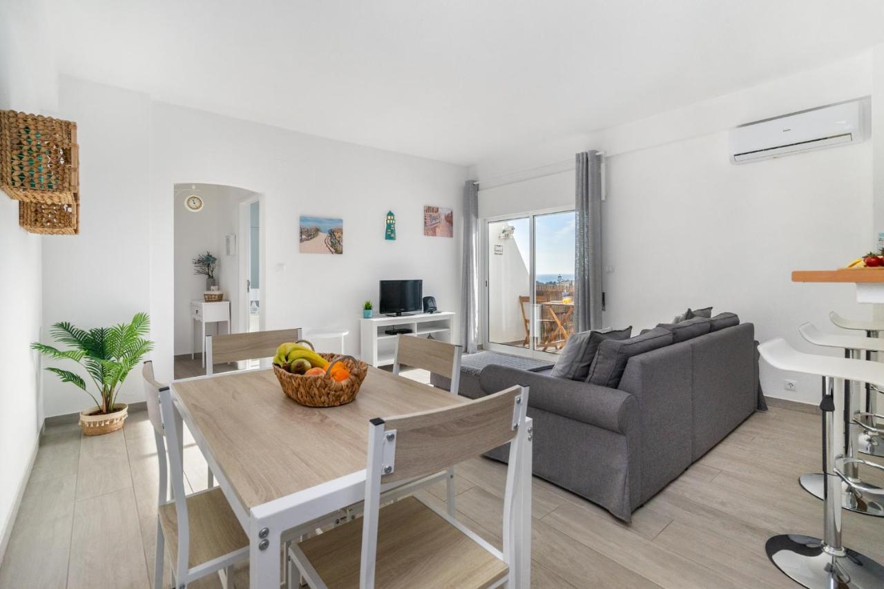 Apartamento Cor Do Mar - Sunny, Clean And Spacious Apartment With Sea View, In Alvor - Very Close Walking Distance To The Beach And Alvor Village Extérieur photo