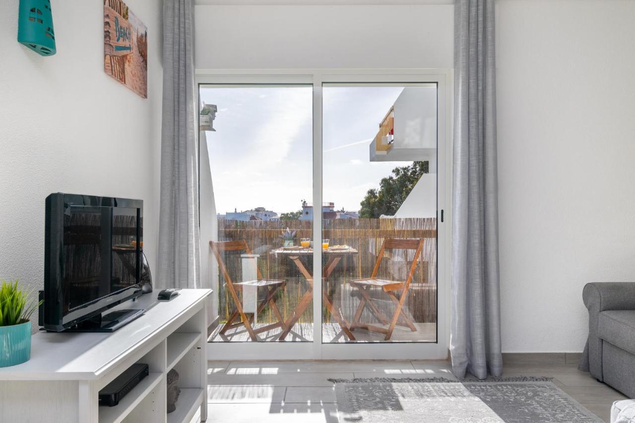 Apartamento Cor Do Mar - Sunny, Clean And Spacious Apartment With Sea View, In Alvor - Very Close Walking Distance To The Beach And Alvor Village Extérieur photo